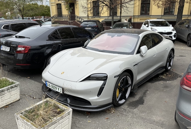 Porsche Taycan Turbo S