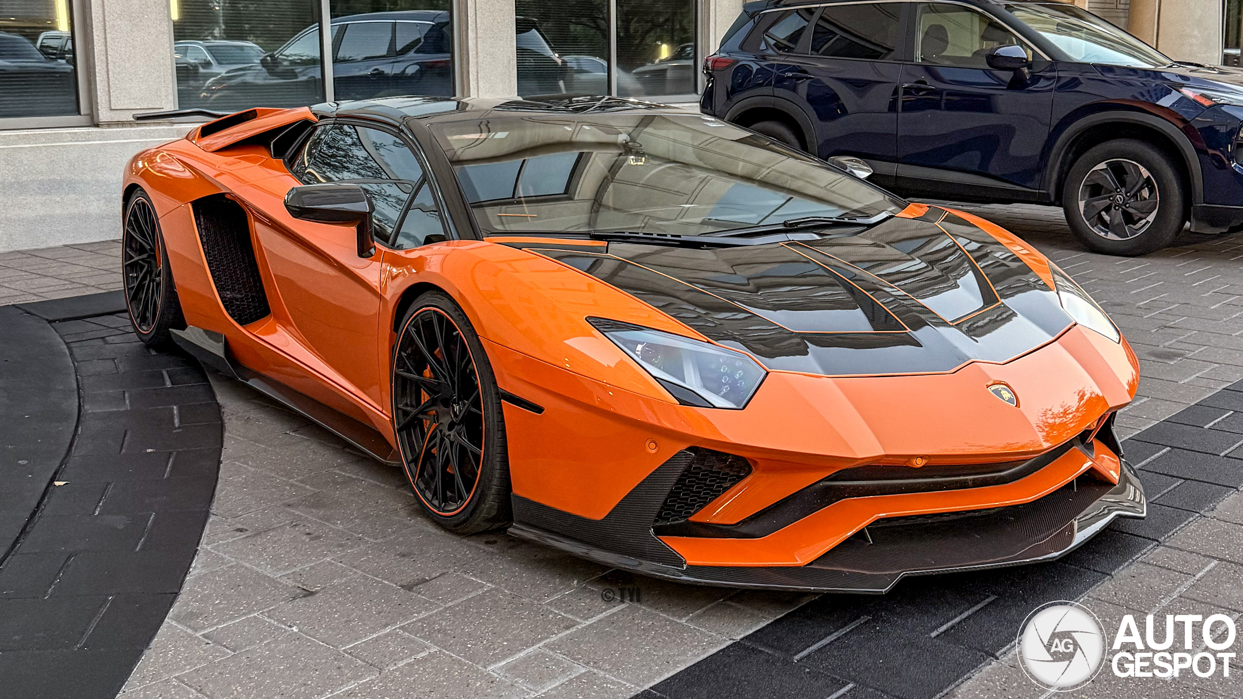 Lamborghini Aventador S LP740-4 Roadster