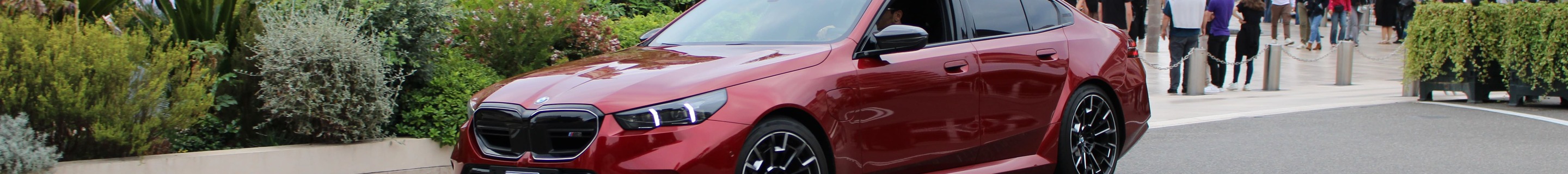 BMW M5 G90