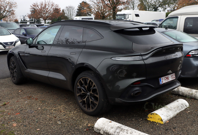Aston Martin DBX