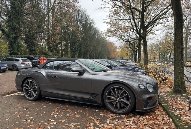 Bentley Continental GTC 2019