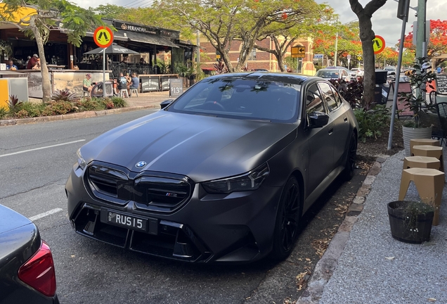 BMW M5 G90