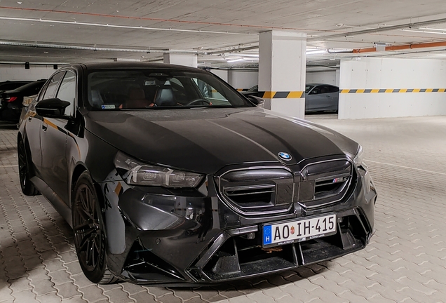 BMW M5 G90
