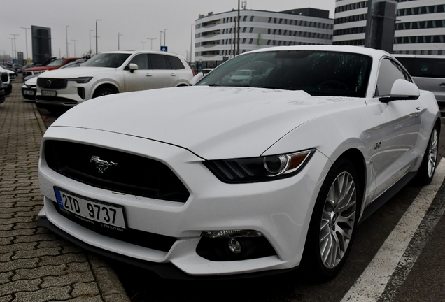 Ford Mustang GT 2015