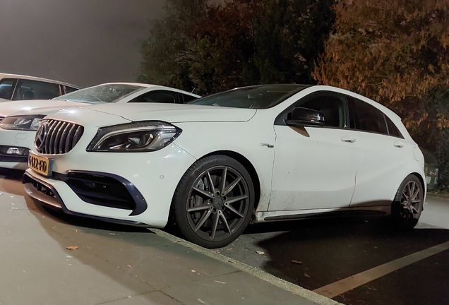 Mercedes-AMG A 45 W176 2015