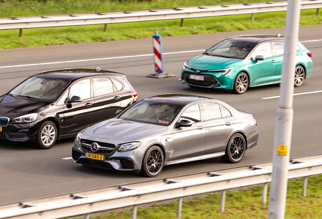 Mercedes-AMG E 63 S W213