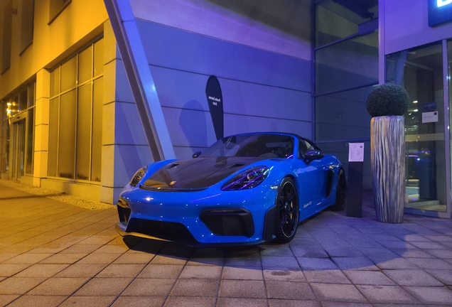 Porsche 718 Spyder RS Weissach Package