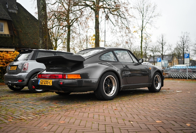 Porsche 930 Turbo