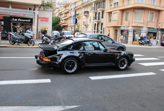Porsche 930 Turbo