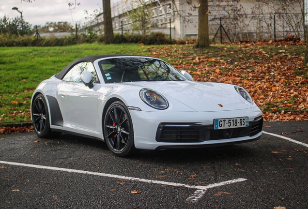 Porsche 992 Carrera 4S Cabriolet MkI