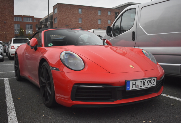 Porsche 992 Carrera 4S Cabriolet MkI