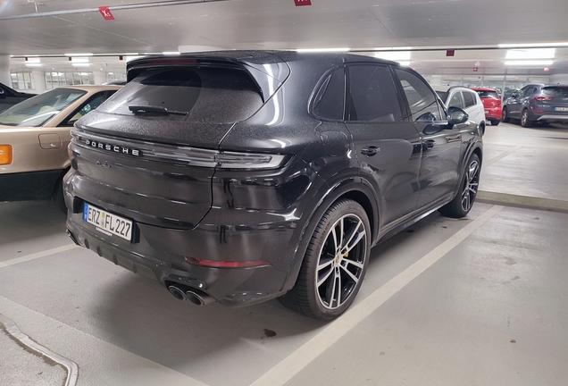 Porsche 9YA Cayenne Turbo E-Hybrid