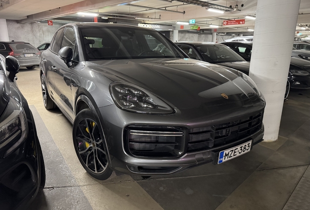 Porsche Cayenne Turbo S E-Hybrid