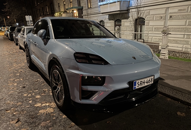 Porsche Macan EV Turbo