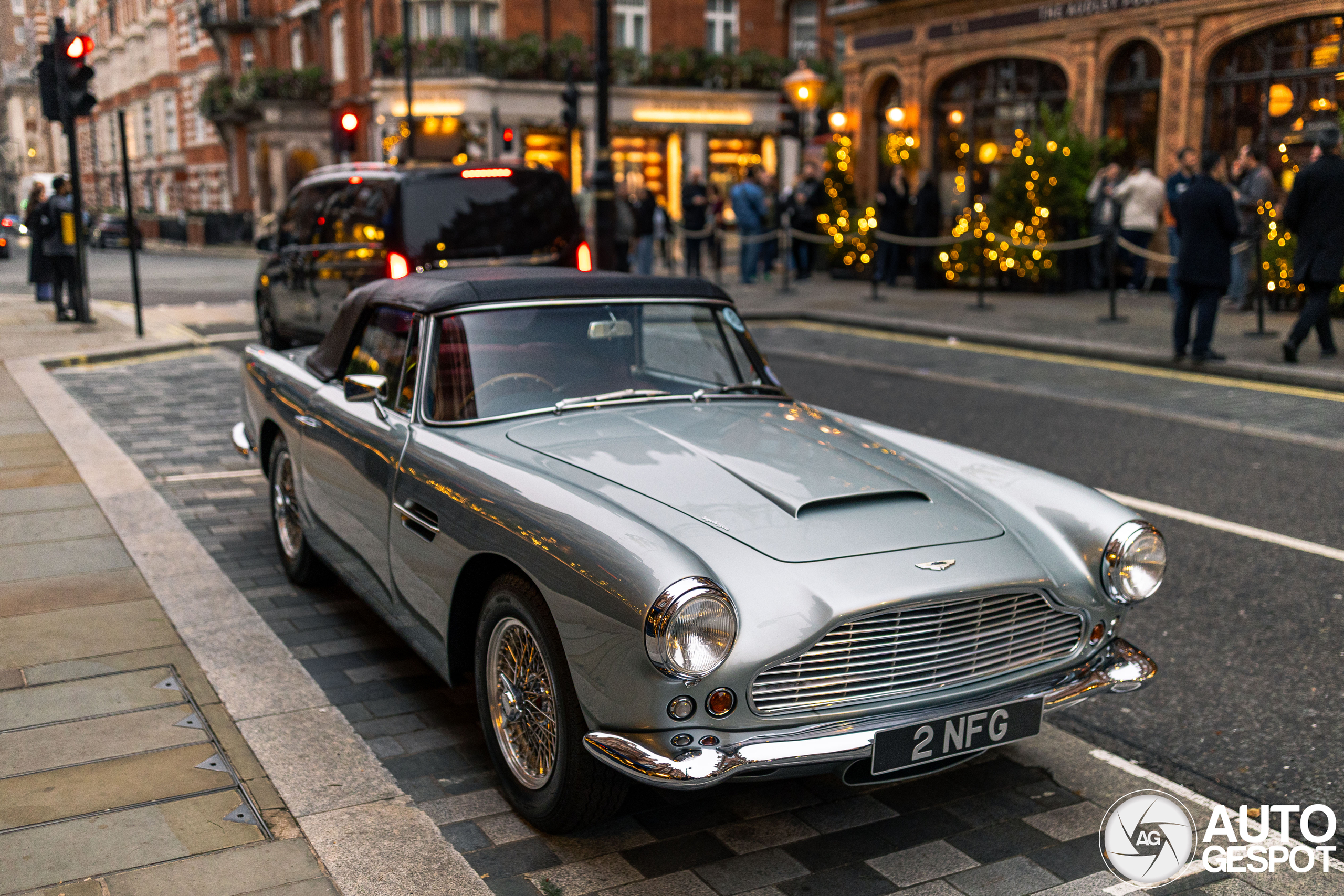 Aston Martin DB4 Convertible - 16 November 2025 - Autogespot