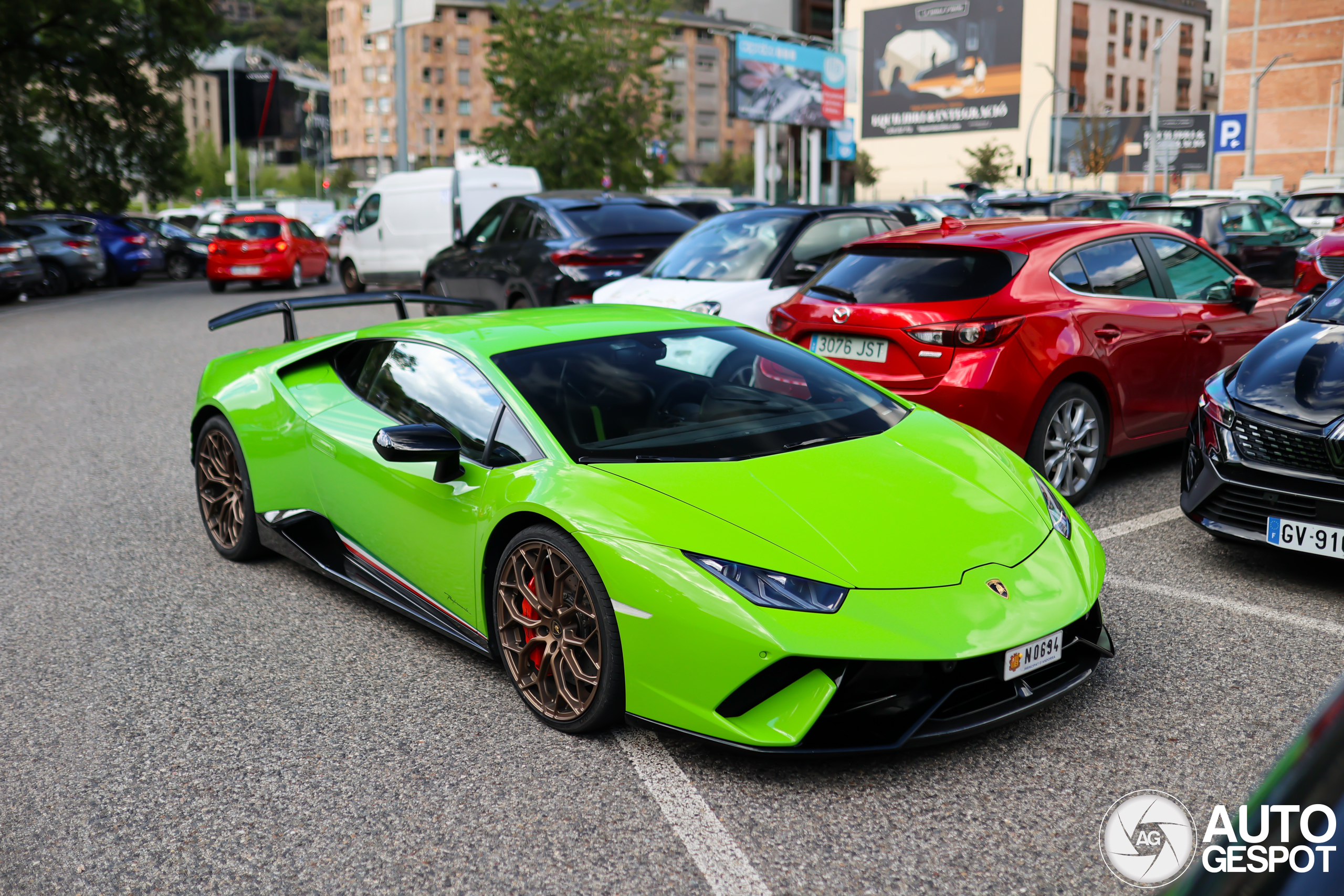 Lamborghini Huracán LP640-4 Performante