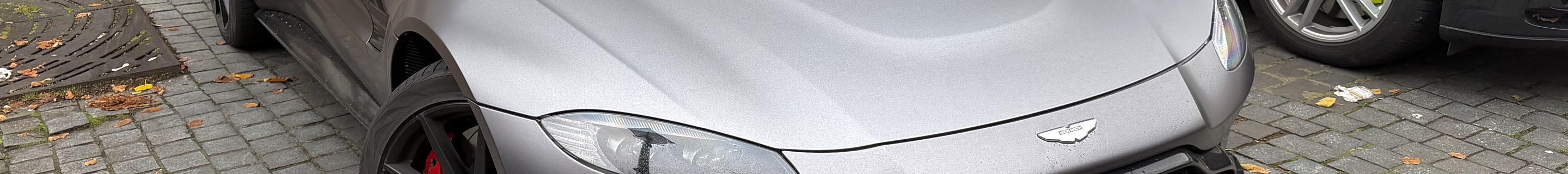 Aston Martin V8 Vantage 2018