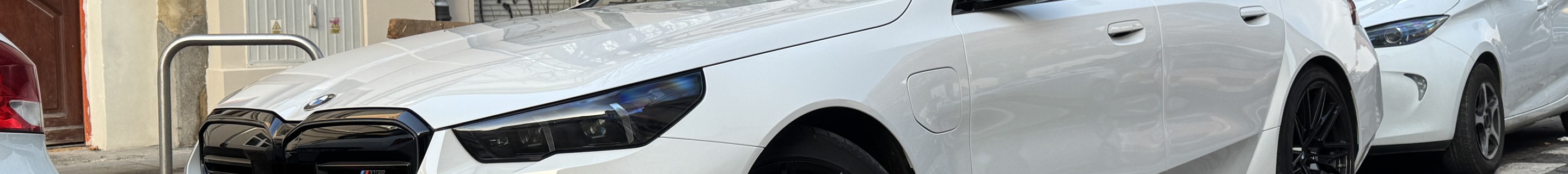 BMW M5 G90