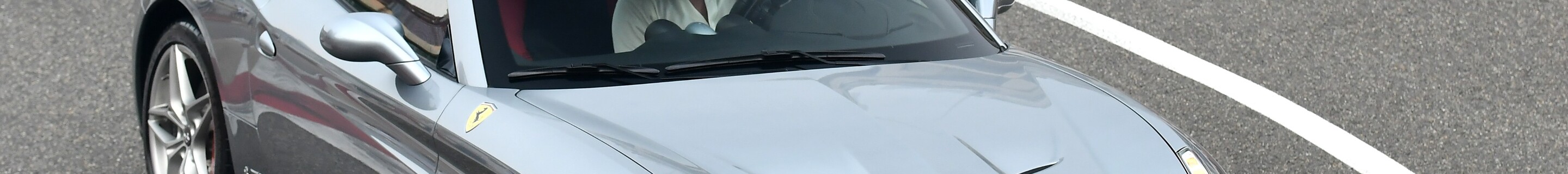 Ferrari California T