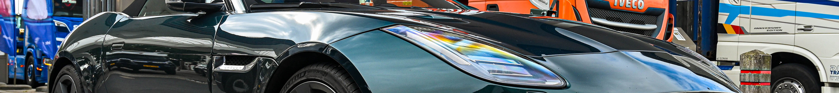 Jaguar F-TYPE R Convertible 2017