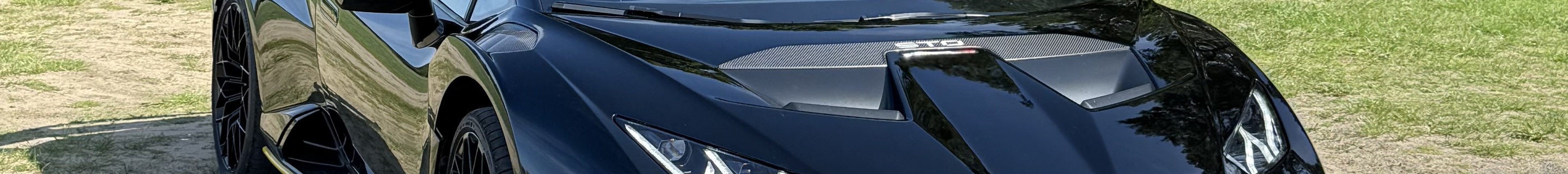 Lamborghini Huracán LP640-2 STO