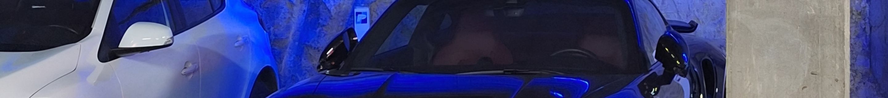 Porsche 992 Turbo S MkI