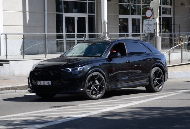 Audi RS Q8 2024