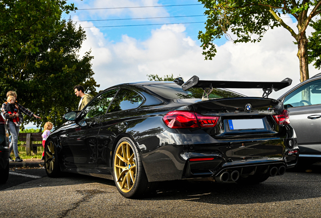 BMW M4 F82 CS APR Performance