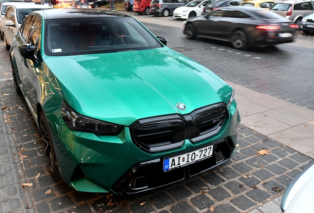 BMW M5 G90