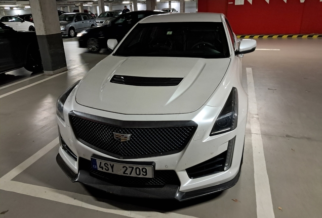 Cadillac CTS-V 2015