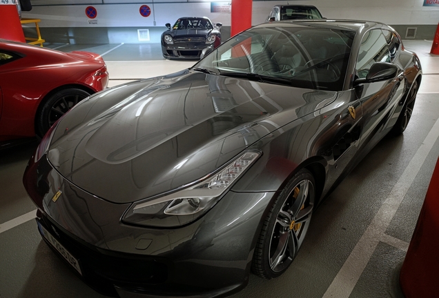 Ferrari GTC4Lusso