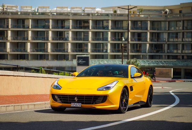 Ferrari GTC4Lusso
