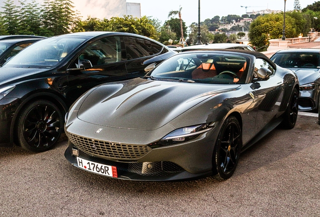 Ferrari Roma Spider