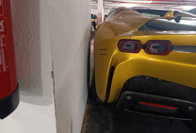 Ferrari SF90 Spider