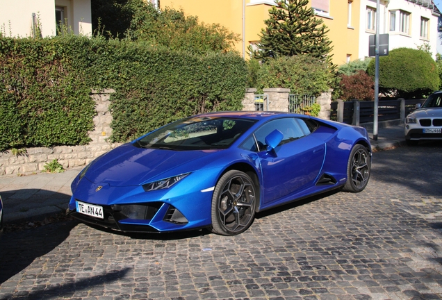 Lamborghini Huracán LP640-4 EVO