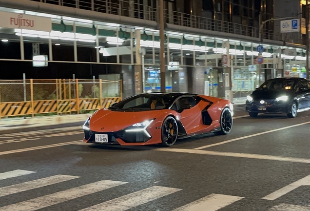 Lamborghini Revuelto