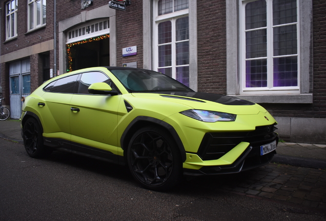 Lamborghini Urus Performante