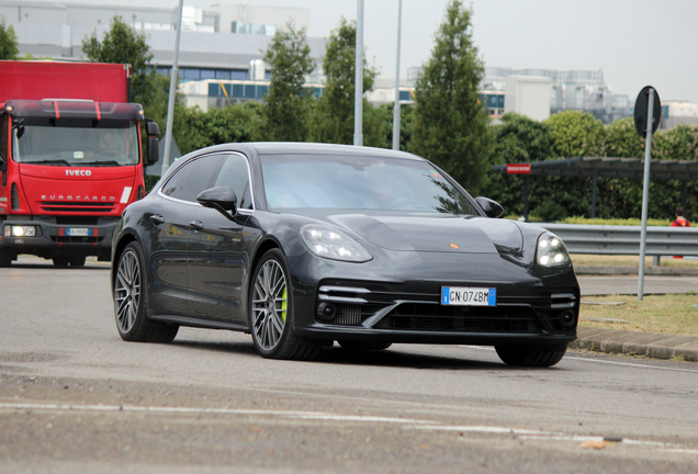 Porsche 971 Panamera Turbo S E-Hybrid Sport Turismo MkII