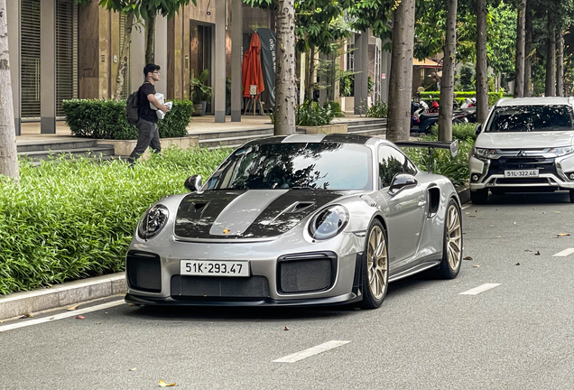 Porsche 991 GT2 RS Weissach Package