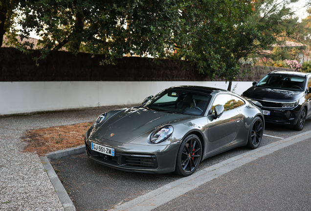 Porsche 992 Carrera 4S MkI