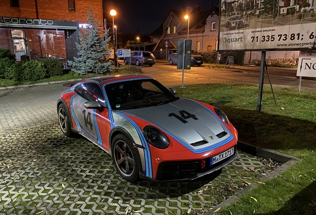 Porsche 992 Dakar