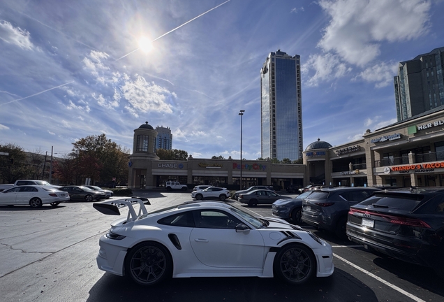 Porsche 992 GT3 RS MkI Weissach Package