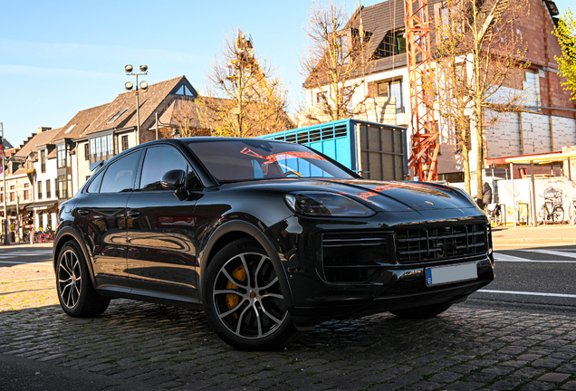 Porsche Cayenne Coupé Turbo E-Hybrid