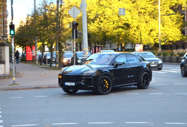 Porsche Cayenne Coupé Turbo E-Hybrid