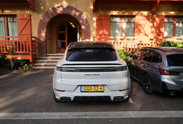 Porsche Cayenne Coupé Turbo E-Hybrid