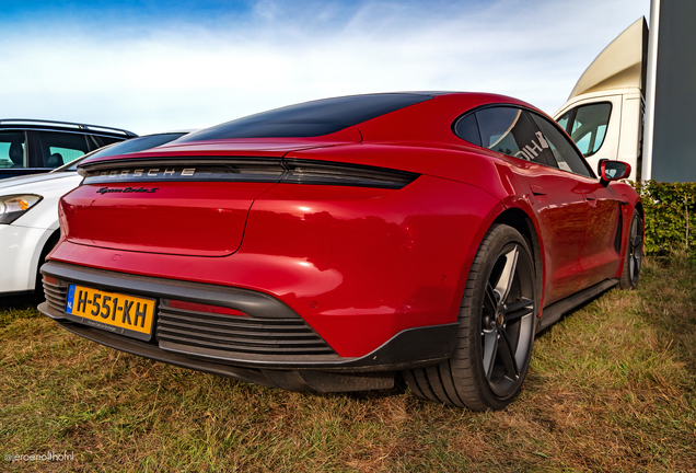 Porsche Taycan Turbo S