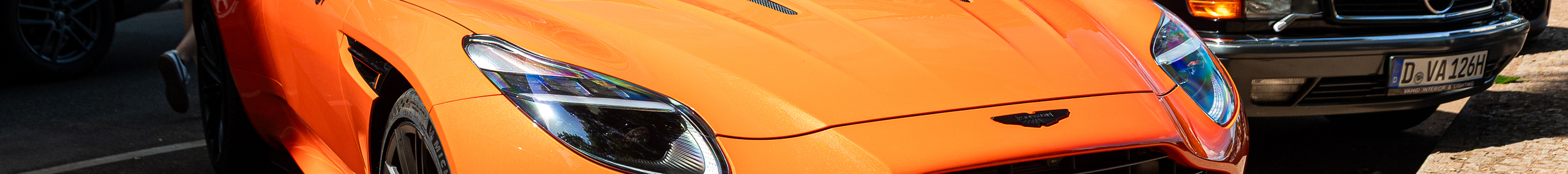 Aston Martin DB12 Volante