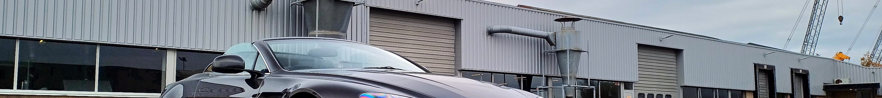 Aston Martin V8 Vantage N420 Roadster