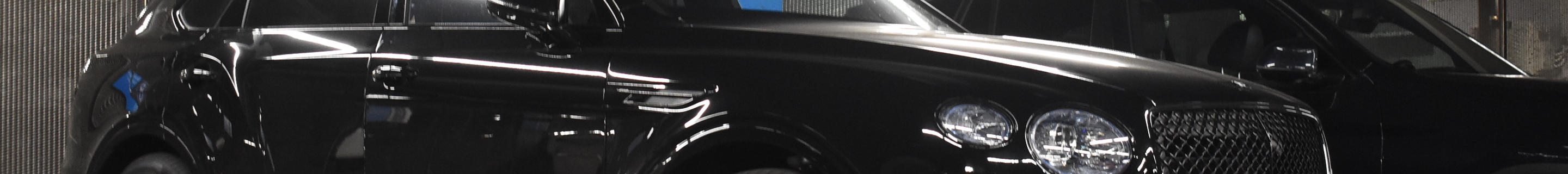 Bentley Bentayga Hybrid S 2024 Black Edition