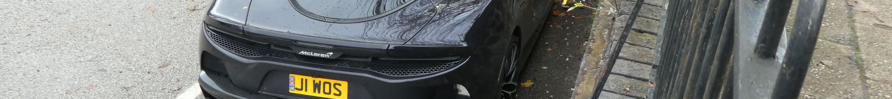 McLaren GT